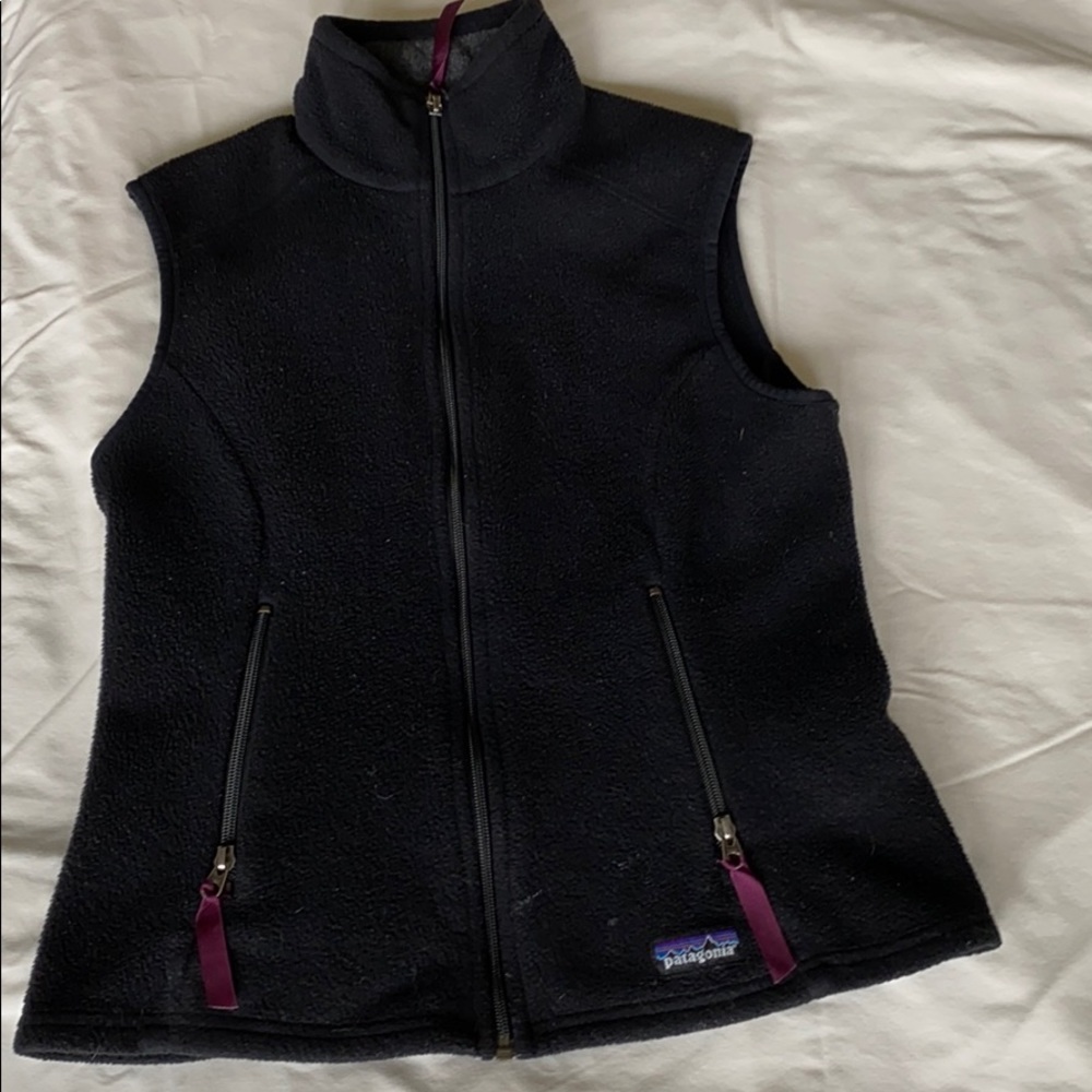 Patagonia Synchilla black vest, women S